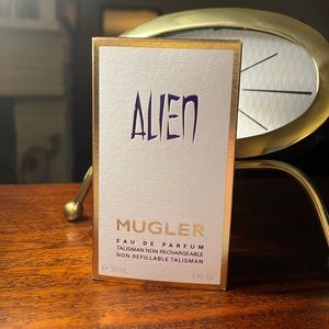 Alice Mugler parfume